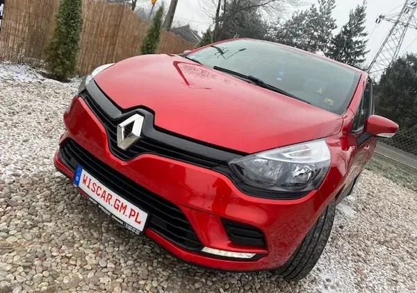 mazowieckie Renault Clio cena 32900 przebieg: 155000, rok produkcji 2017 z Płońsk